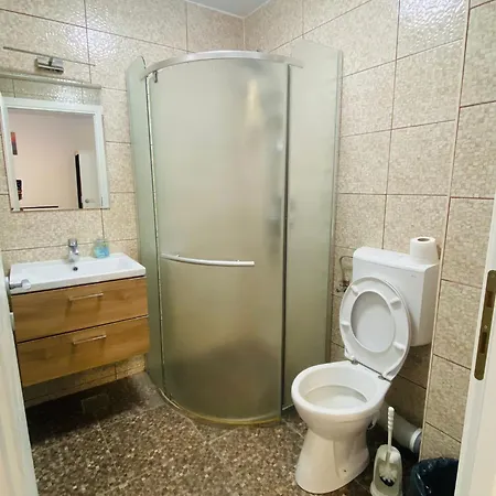 Bia Apartment *